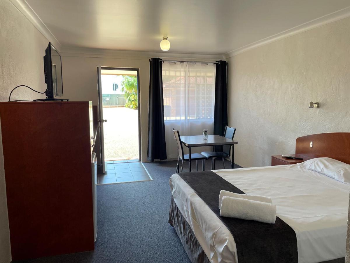 Childers Gateway Motor Inn Ngoại thất bức ảnh