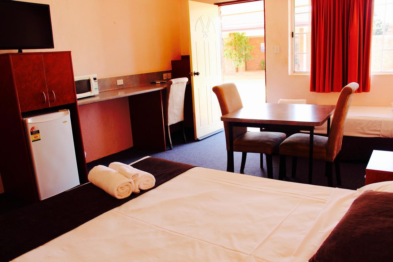 Childers Gateway Motor Inn Ngoại thất bức ảnh
